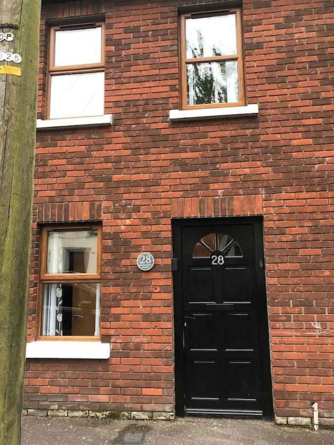 Ainsworth Place Belfast Exterior photo